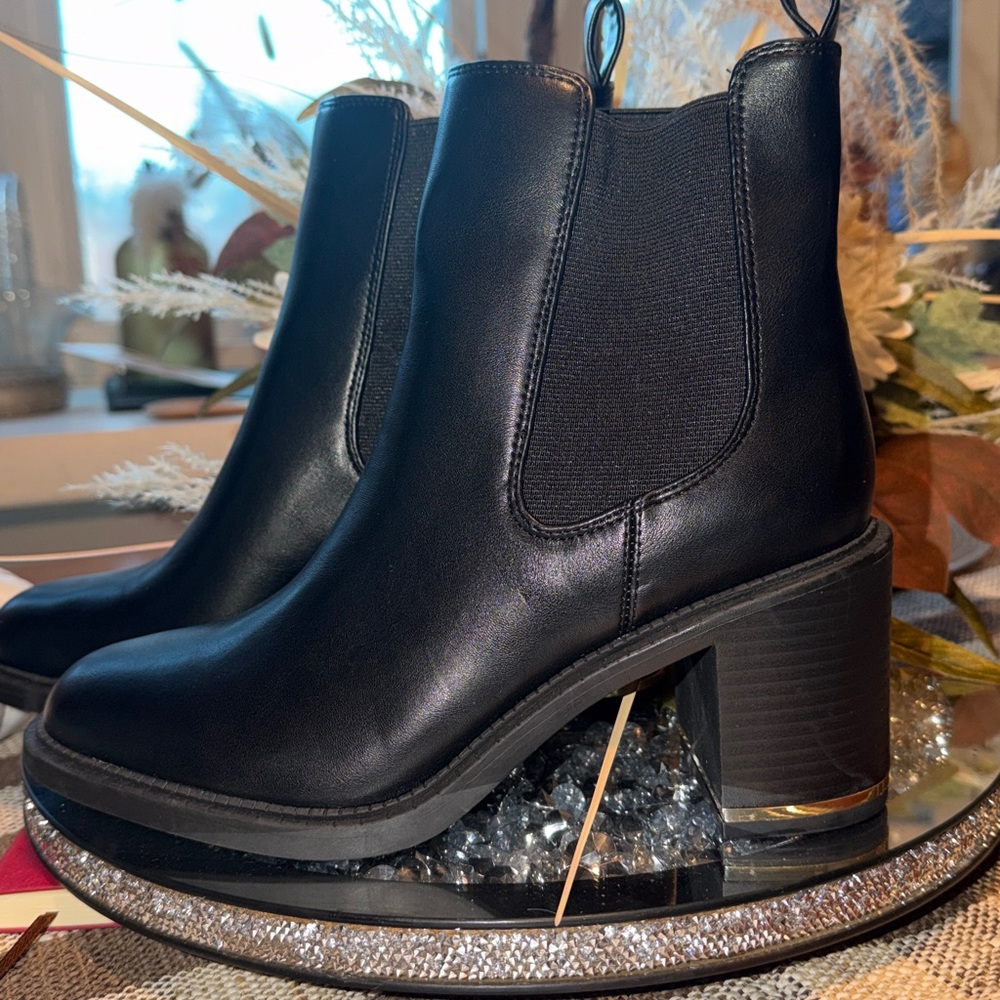 BCBG Elegant Black Ankle Booties